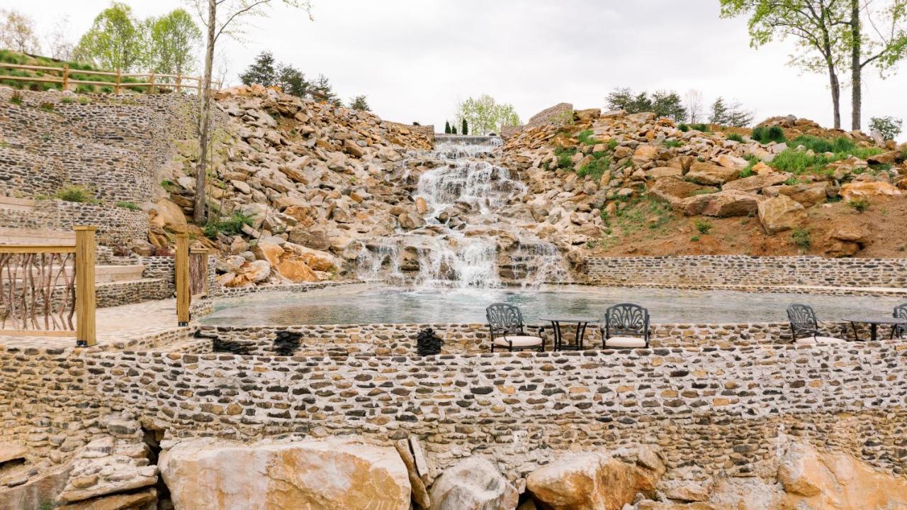 Ancient Lore Village Knoxville Exteriör bild