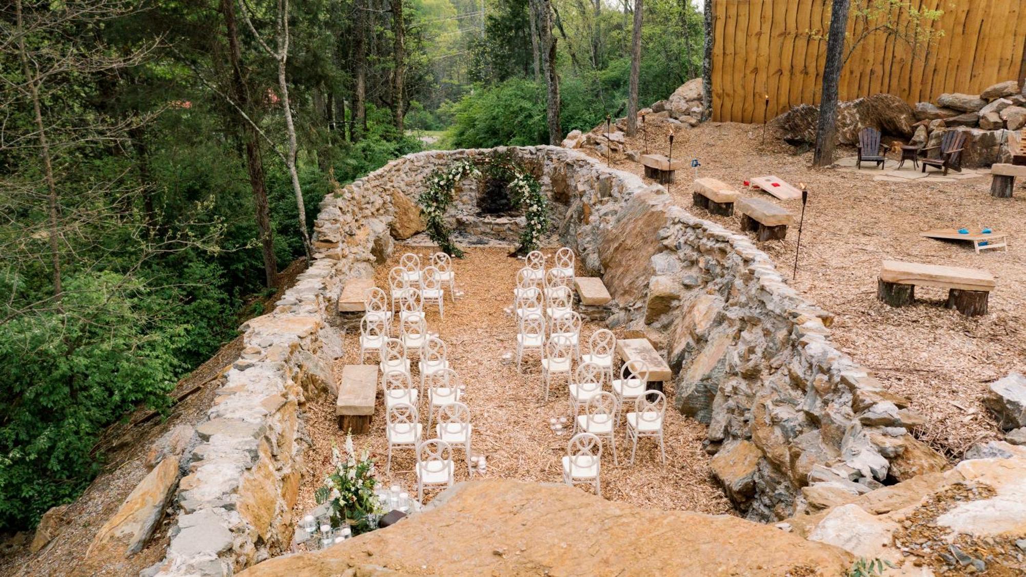 Ancient Lore Village Knoxville Exteriör bild
